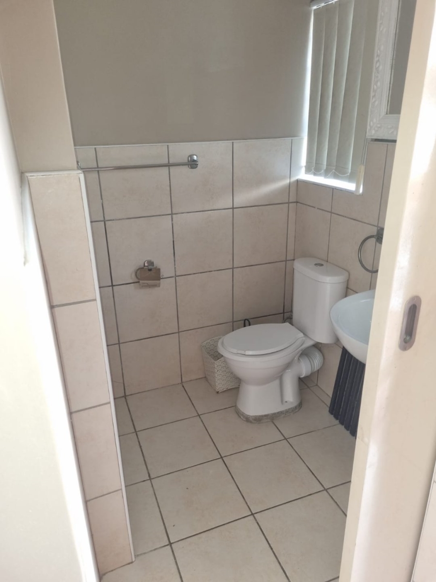1 Bedroom Property for Sale in C Place Eastern Cape